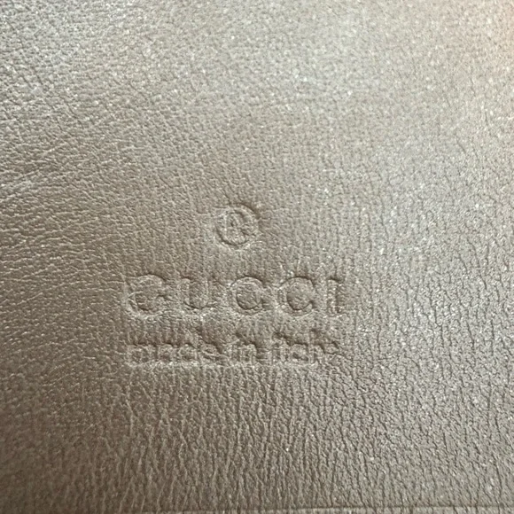 Gucci key holder / wallet. Excellent used condition. - Picture 4 of 12